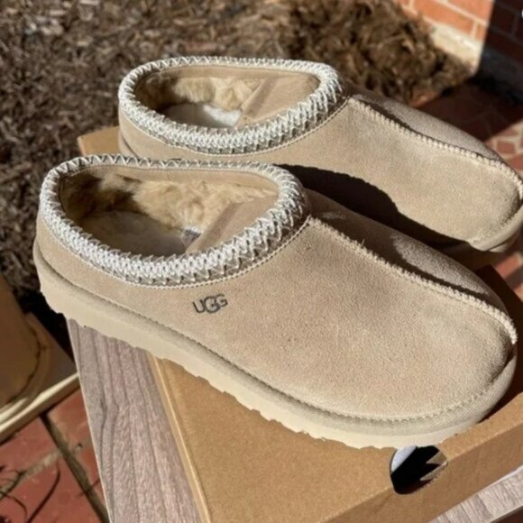 UGG Tazz Sand Suede Slippers - Picture 4 of 11